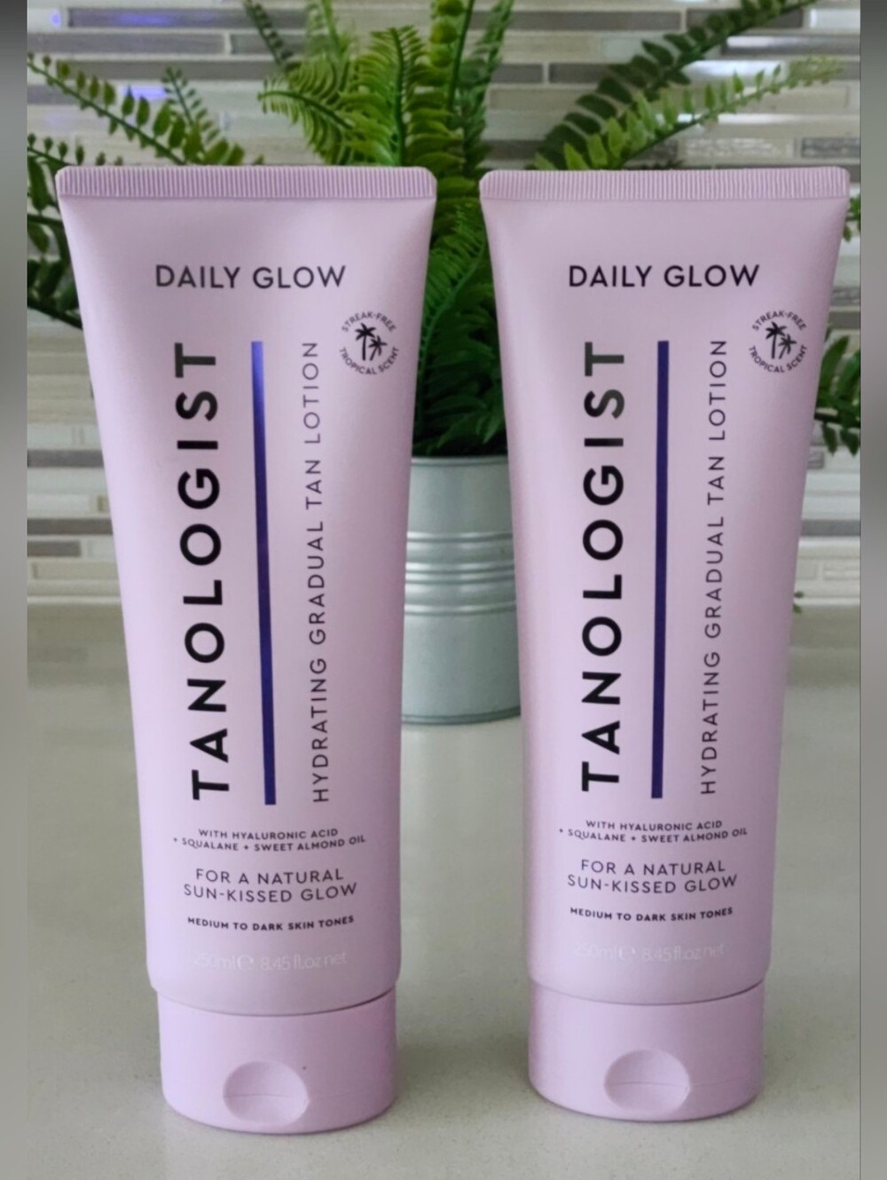 Tanologist Daily Glow Hydrating Gradual Tan Lotion Meduim to Dark, 2 Pack